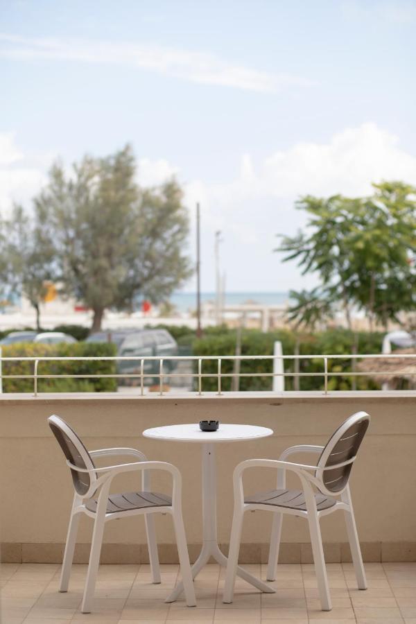 Hotel Villa Augustea ريميني المظهر الخارجي الصورة