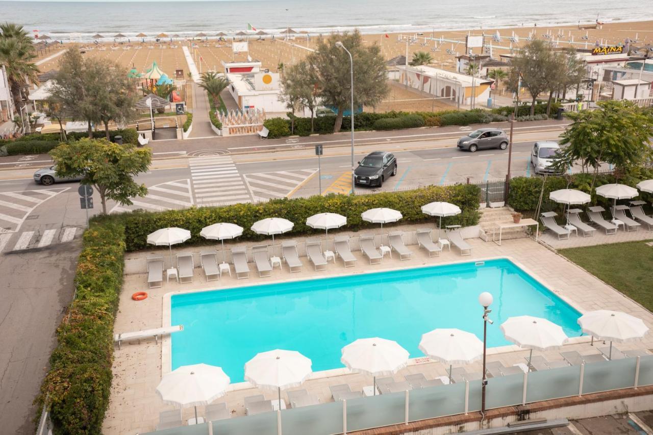 Hotel Villa Augustea ريميني المظهر الخارجي الصورة